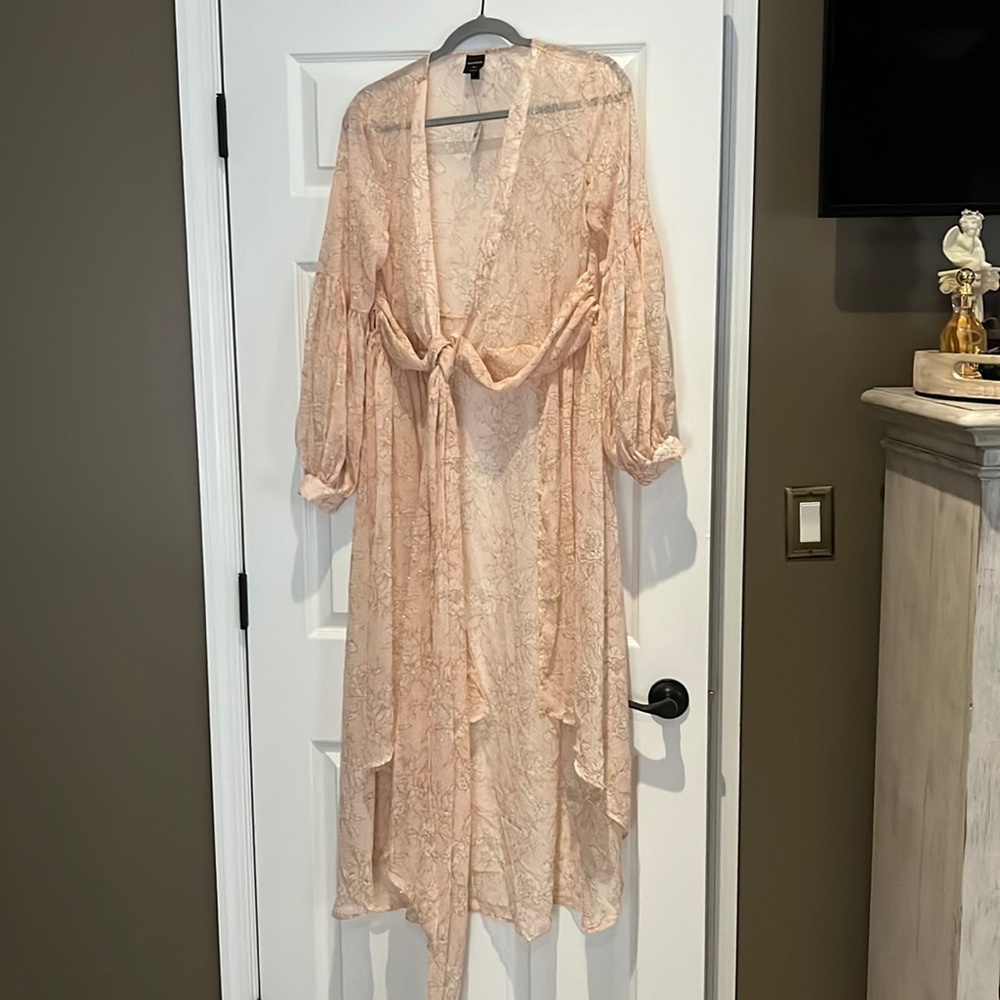 Brand new M/L duster in pink